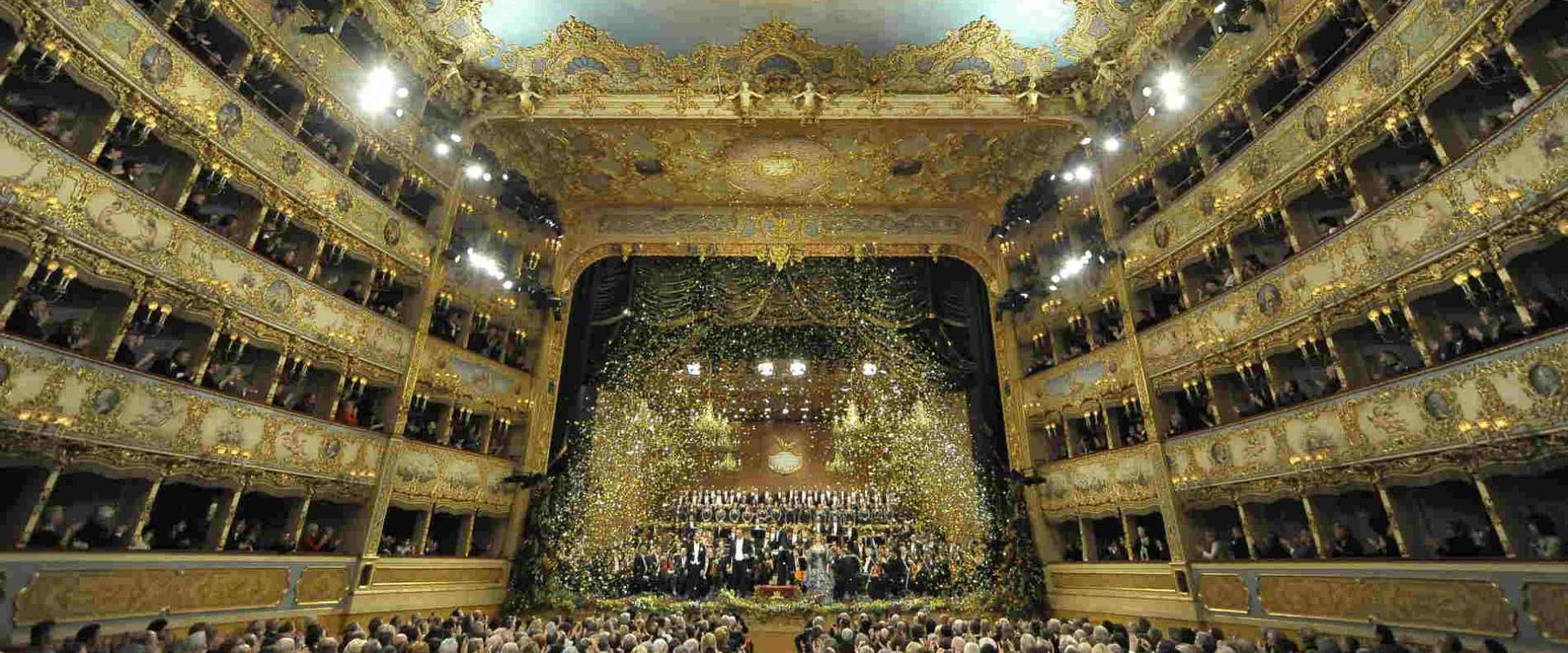 Happy New Year!<br>Celebrate with style in the most important theatres of Europe